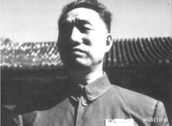 帅服出门 妻子一再苦求才道出原因尊龙凯时链接这位开国元帅不敢穿元(图2)