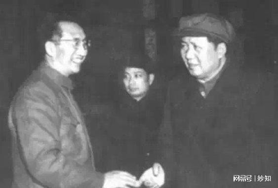 帅服出门 妻子一再苦求才道出原因尊龙凯时链接这位开国元帅不敢穿元(图6)
