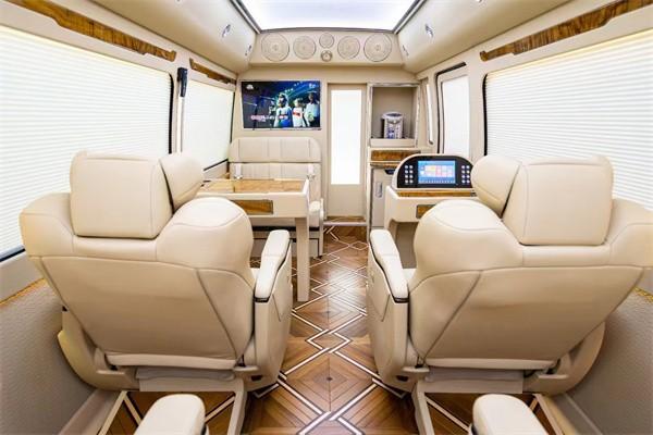 店2025款丰田考斯特图片及价格尊龙凯时app泰安丰田考斯特4s(图8)
