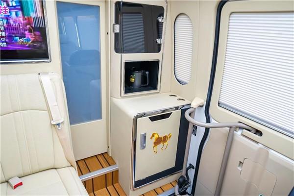 店2025款丰田考斯特图片及价格尊龙凯时app泰安丰田考斯特4s(图11)