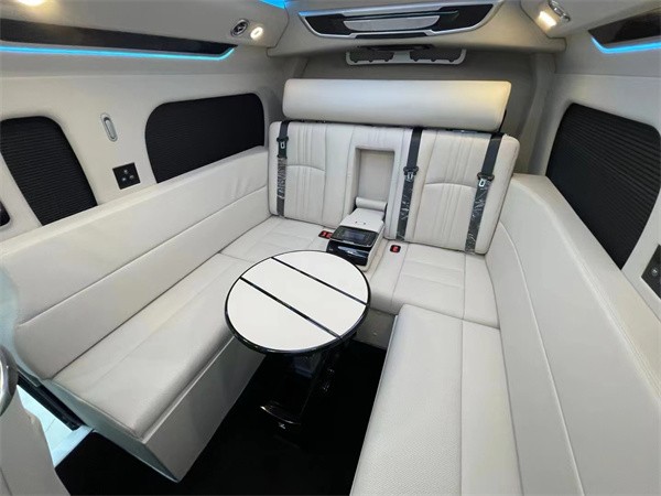 025款海狮蓝牌商务车报价及图片尊龙凯时网西安丰田海狮4s店 2(图1)